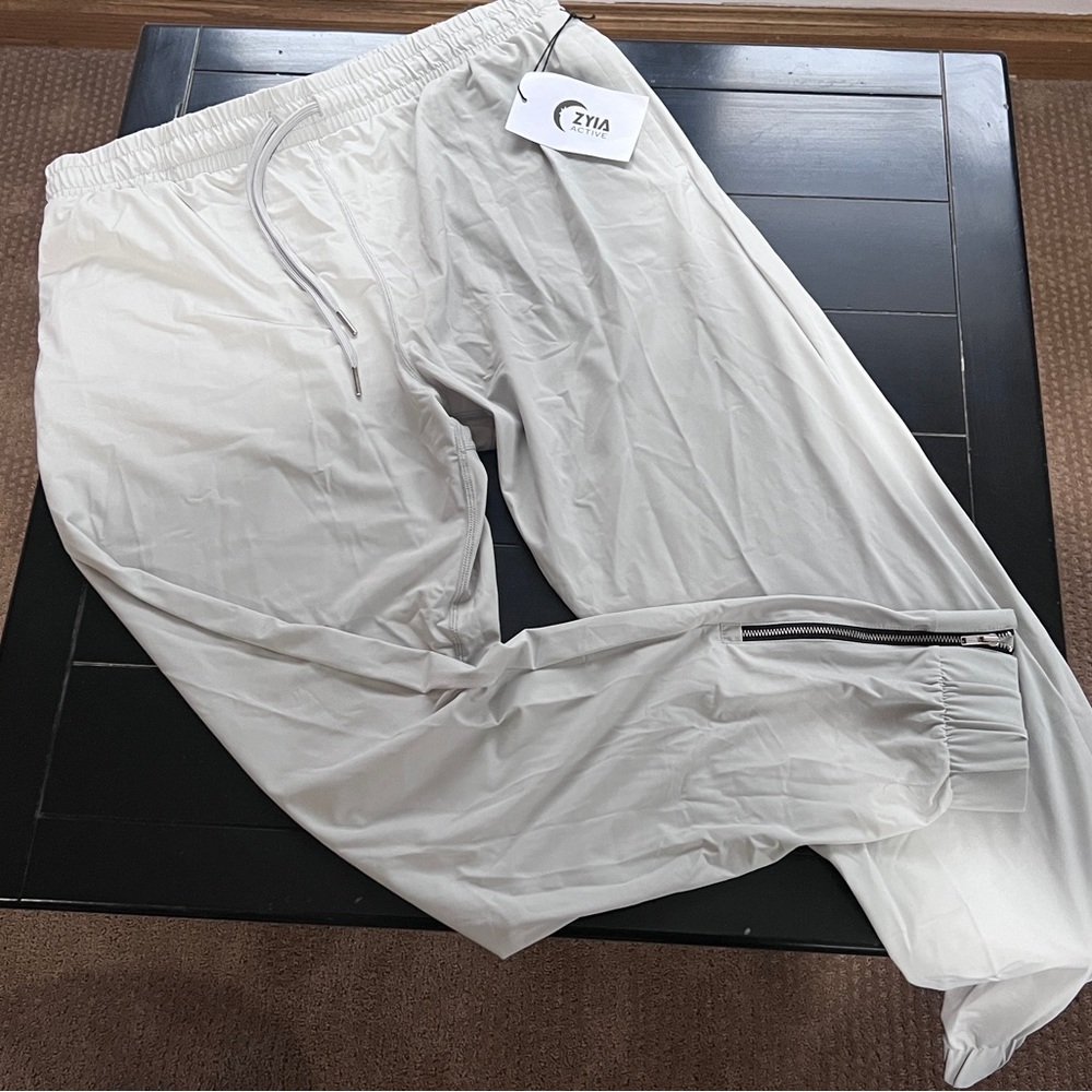 Zyia Gray Everywhere Zipper Joggers